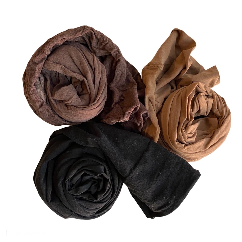 Mixed lot of 3 pairs of preowned pantyhose